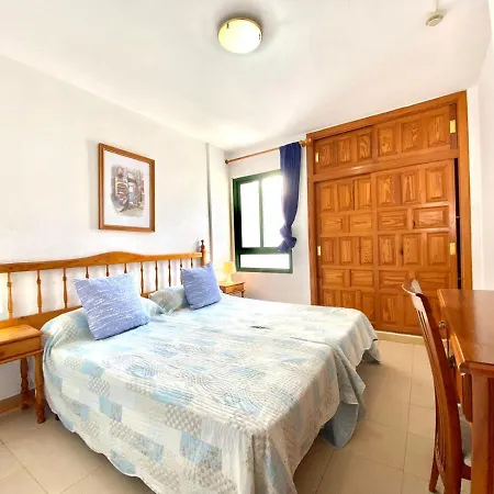 Apartamento De Dos Dormitorios En Costa Del Silencio, Tenerife Sur Apartment Costa Del Silencio